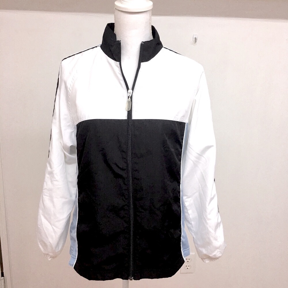 5 for $25. Classic Elements Windbreaker Size S